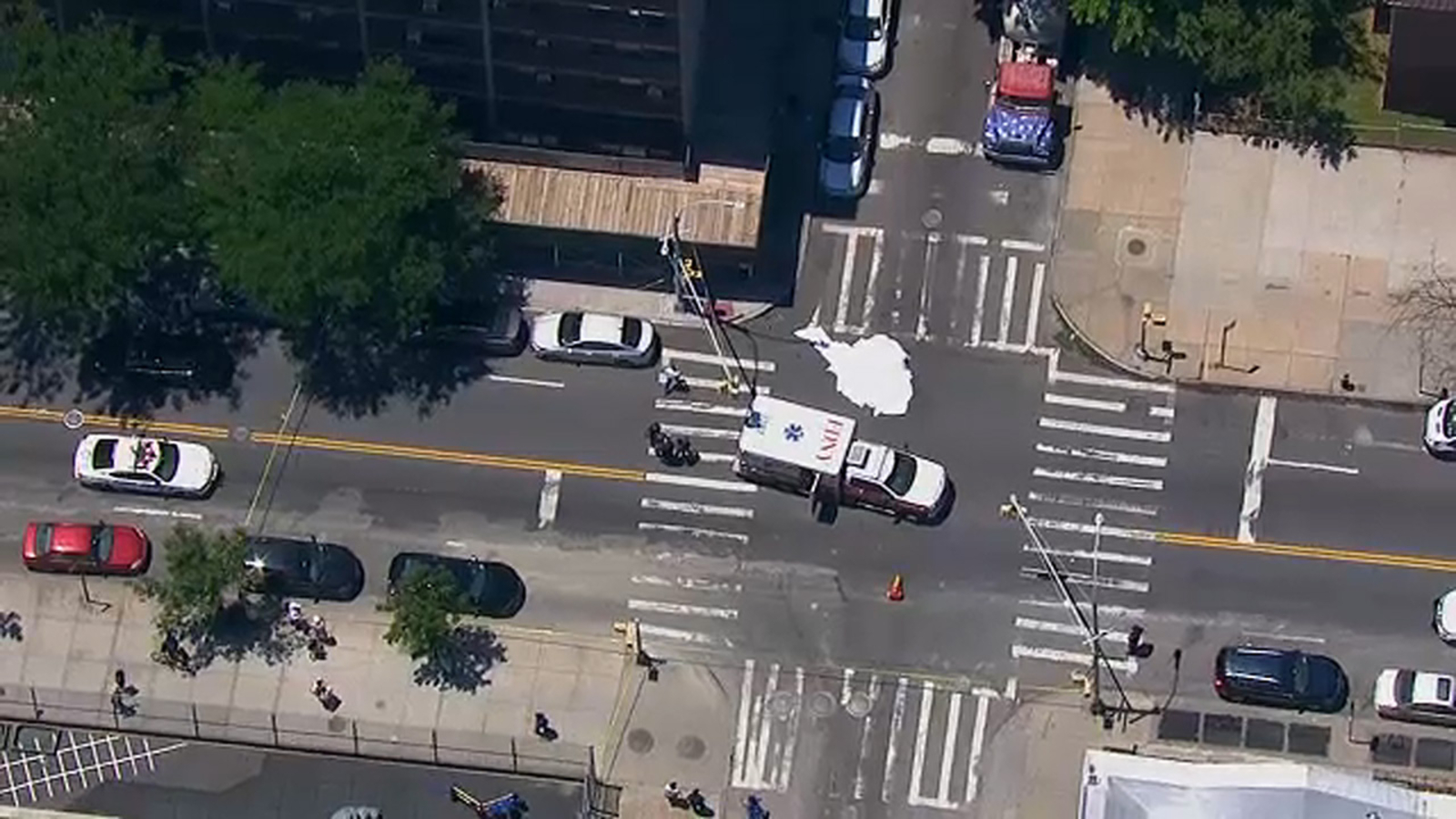 28-year-old bicyclist fatally struck by cement truck in Williamsburg ...