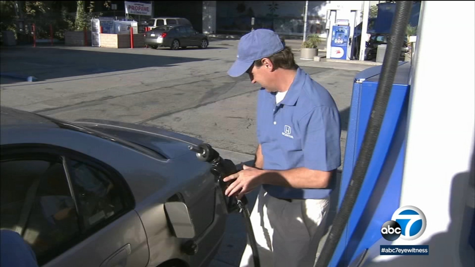 SoCal Honda Dealers surprise drivers with free gas in Anaheim ABC7 Los Angeles