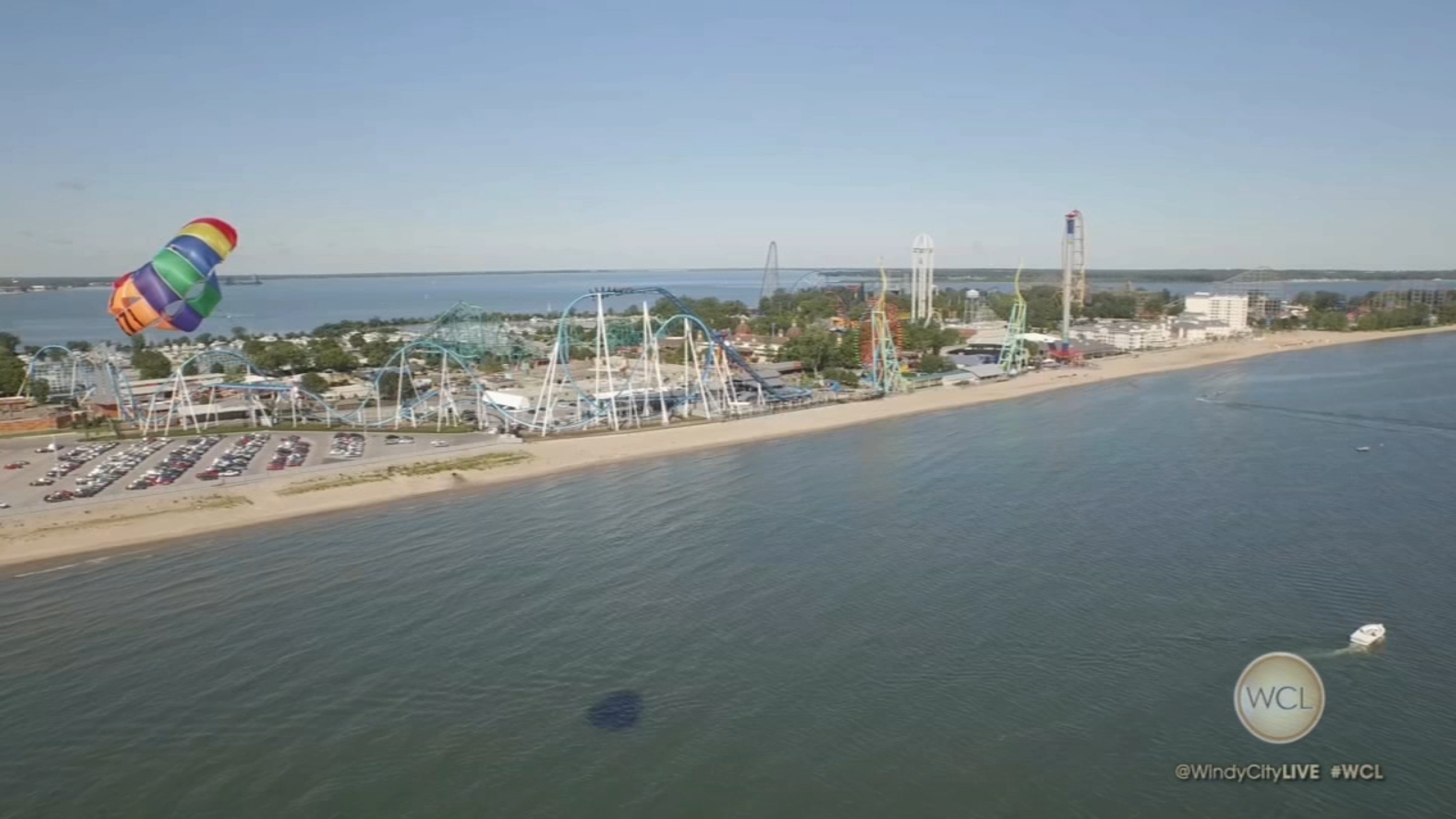 Secondoldest amusement park in America, Cedar Point, filled with