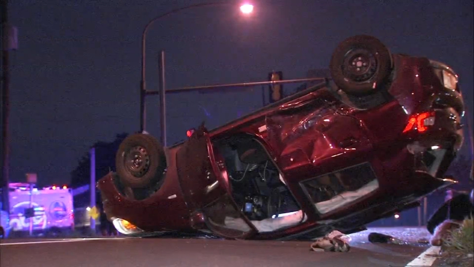 3 injured in 2 crashes on Roosevelt Boulevard in Philadelphia - 6abc ...