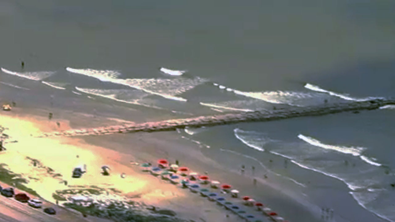 Galveston drowning Houston man dies after being pulled in by rip current ABC13 Houston