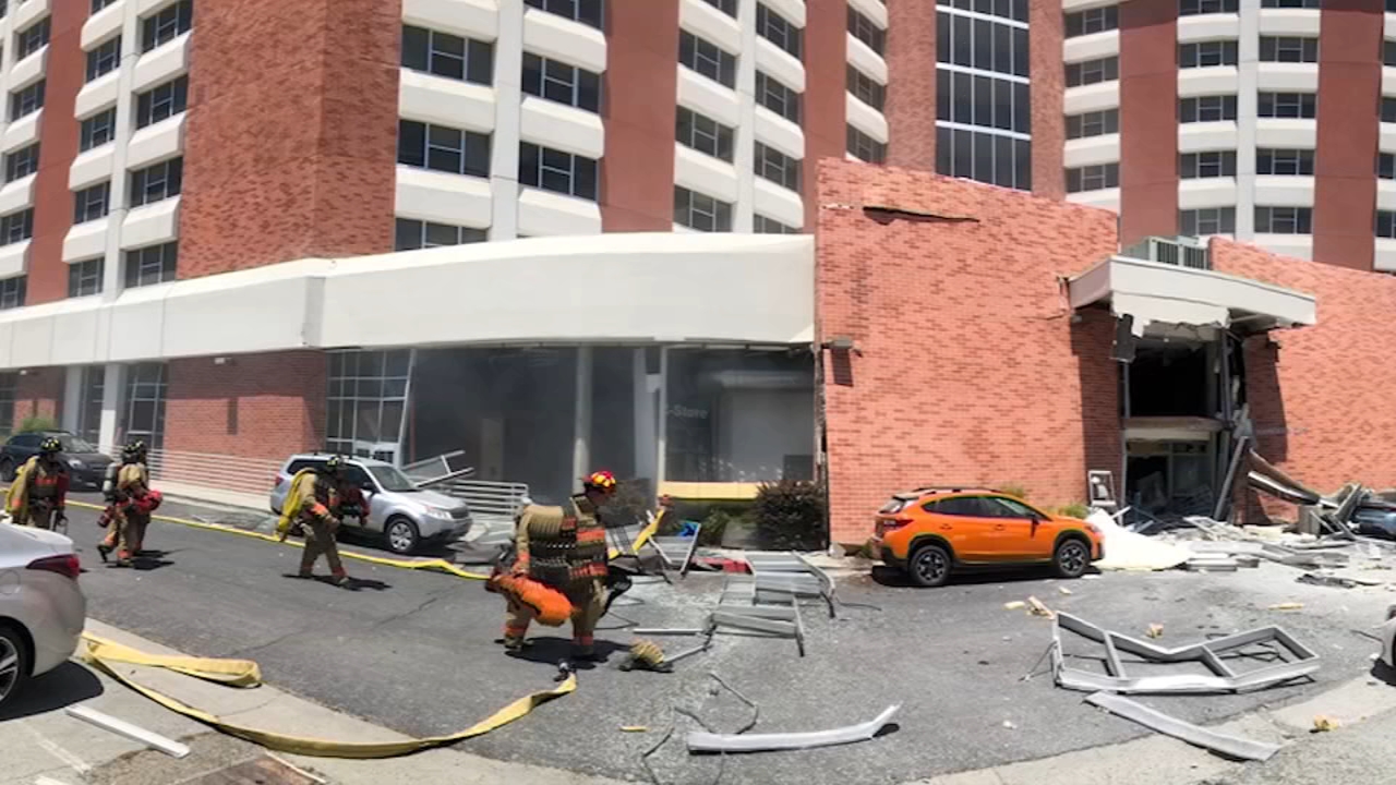 Dorm buildings partially collapse after explosions at University of Nevada, Reno; 8 injured