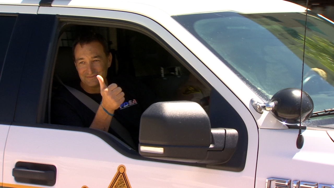 Fresno Co. Deputy John Erickson discharged from hospital a week after being shot