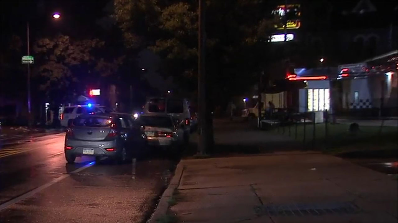 Police: Parents kill man after he stole car with kids inside