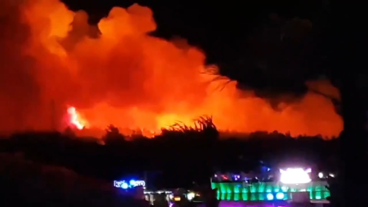 Party-goers evacuated after fire erupts on Croatia island
