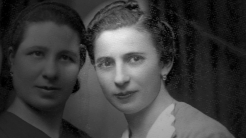 Holocaust survivor remembers aunt who saved her from Auschwitz gas chamber