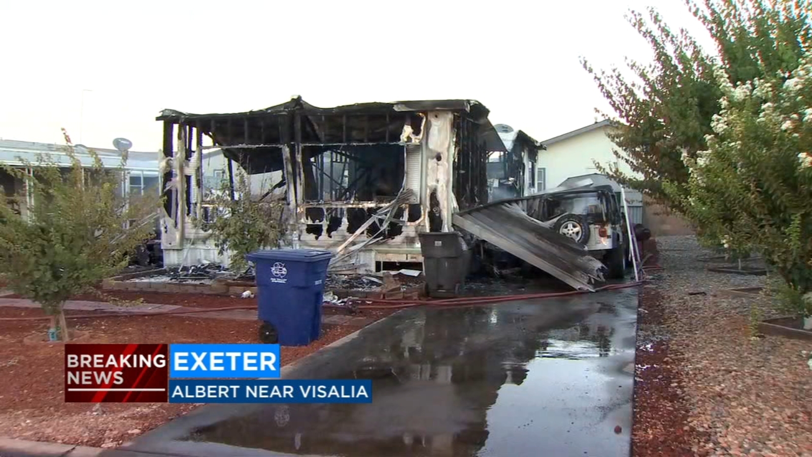 Mobile home, car destroyed by fire in Tulare County - ABC30 Fresno
