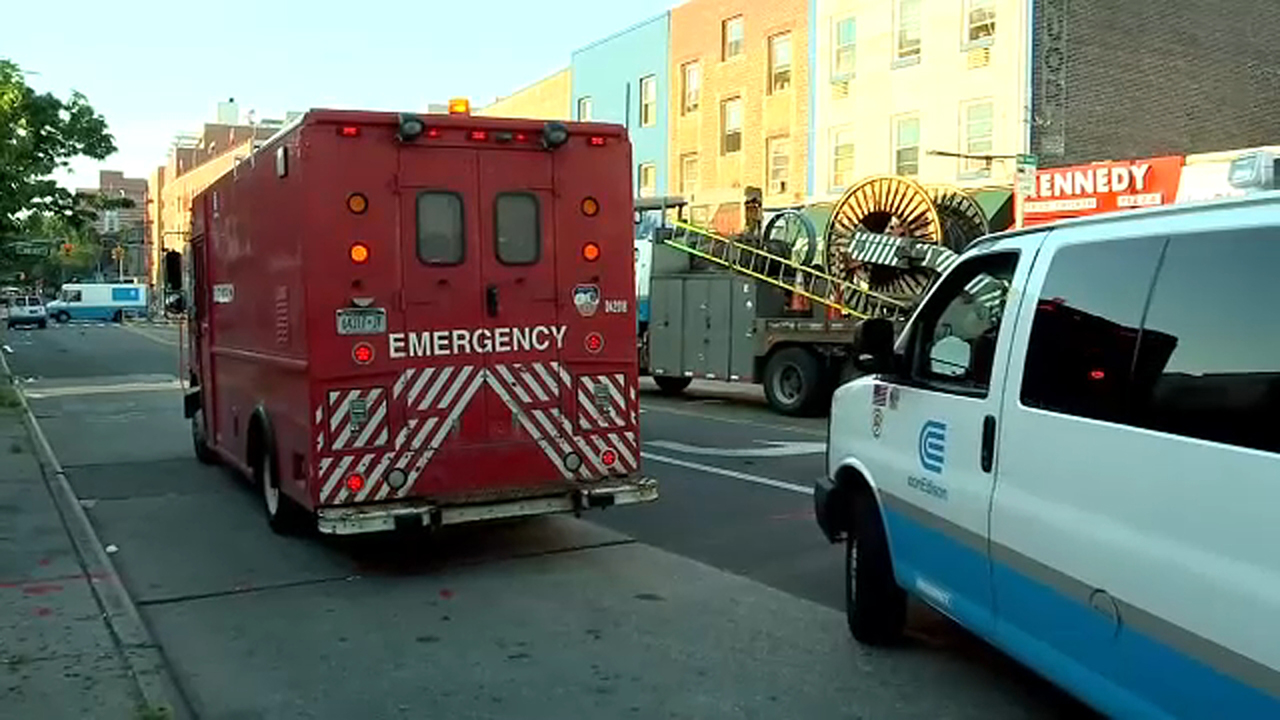 Hundreds without power in Queens amid heat wave
