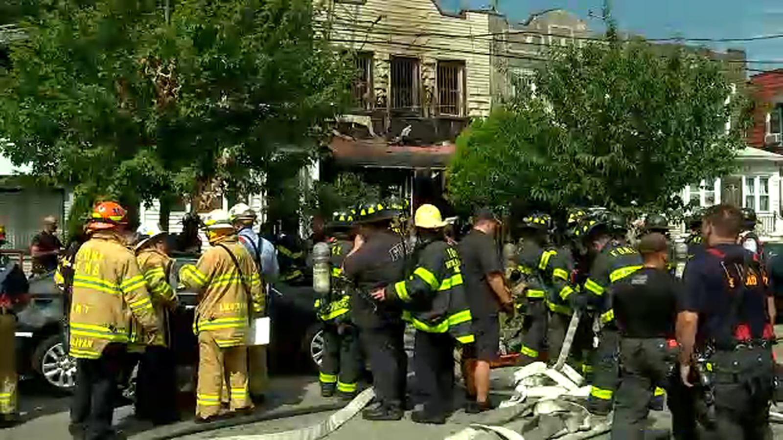 Man dies after woman, child killed in fire at home in Richmond HIll ...