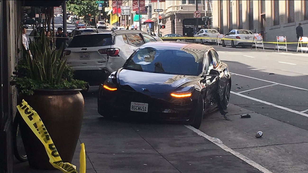 Vallejo woman ID'd as Tesla driver in San Francisco crash that killed