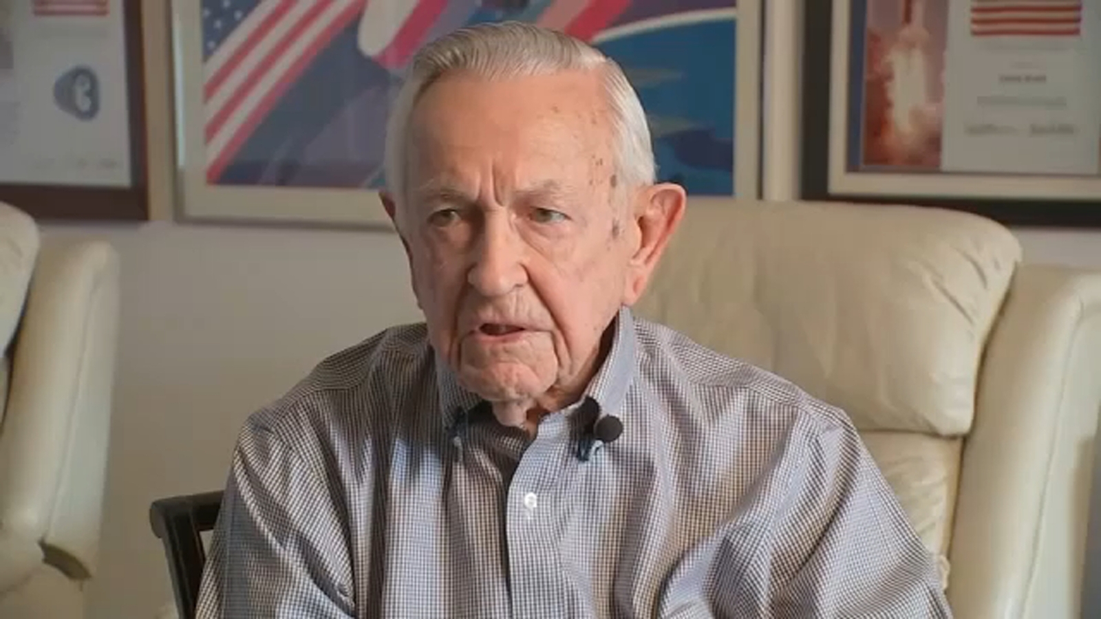 NASA's first ever flight director Christopher Kraft dies at 95 ABC13