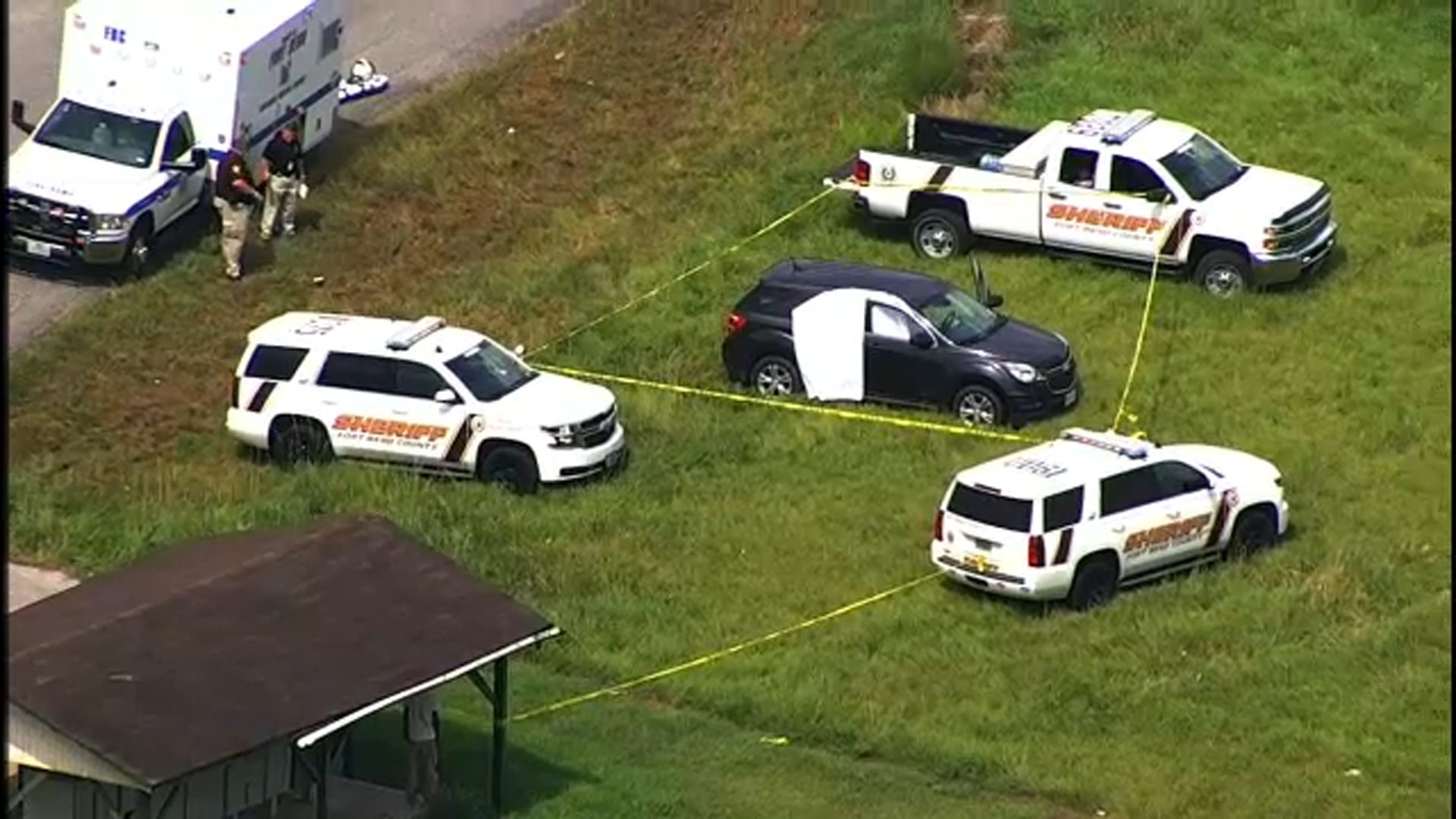 Man kills ex's family members before shooting himself: deputies