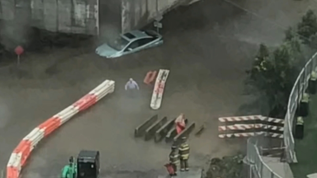 Heavy rain causes flash flooding in Raleigh - ABC11 Raleigh-Durham