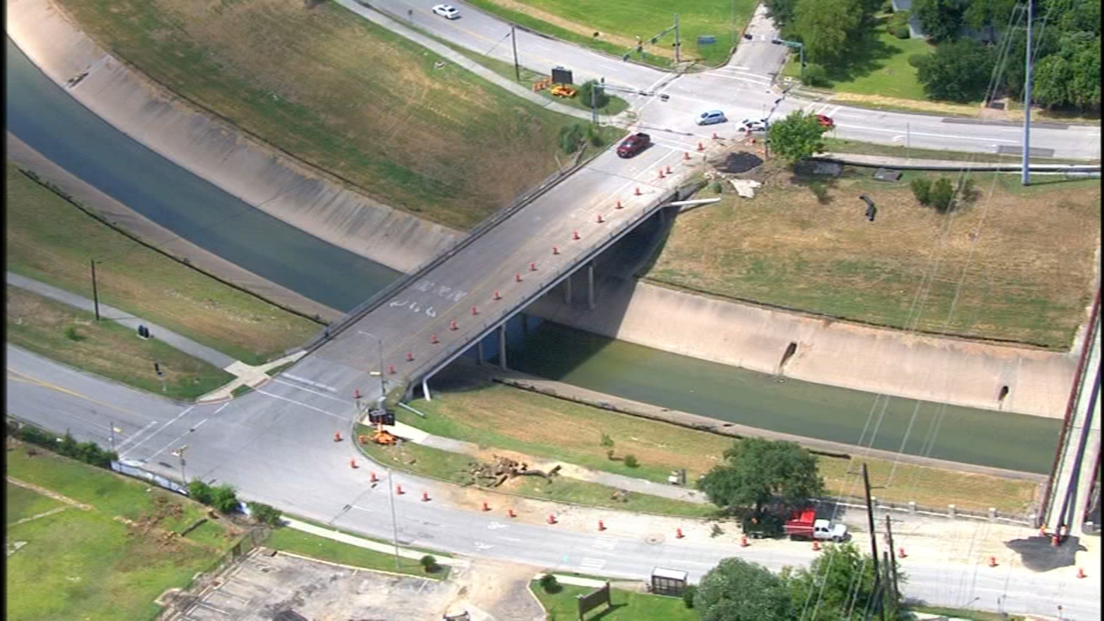 Ardmore bridge over Brays Bayou closing for 1 year ABC13 Houston