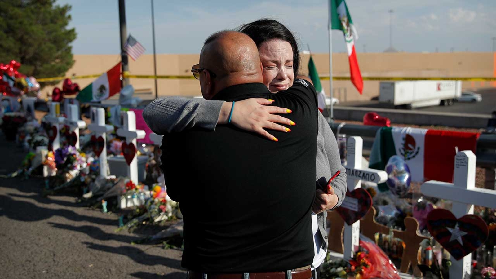 El Paso shooting: Community mourns 22 dead in Walmart shooting at Cielo