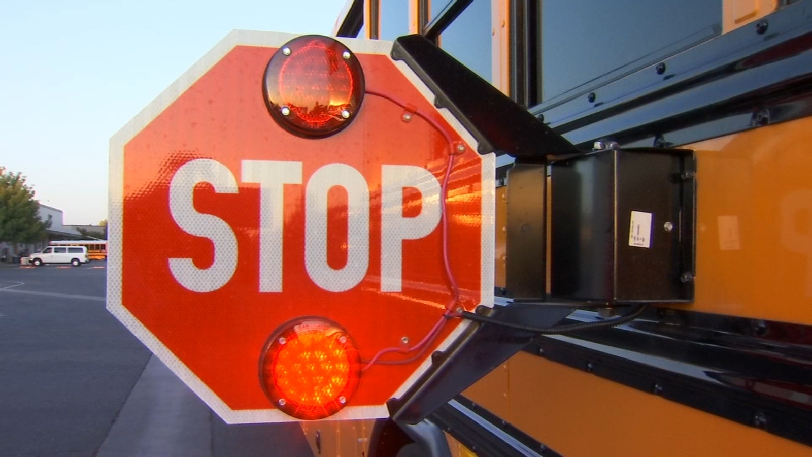 Clovis Unified to drivers If you see red flashing lights on a