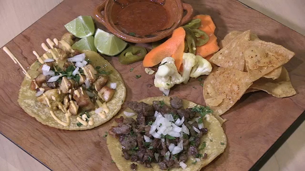 Hungry Hound: Chicago food halls offer variety at one location