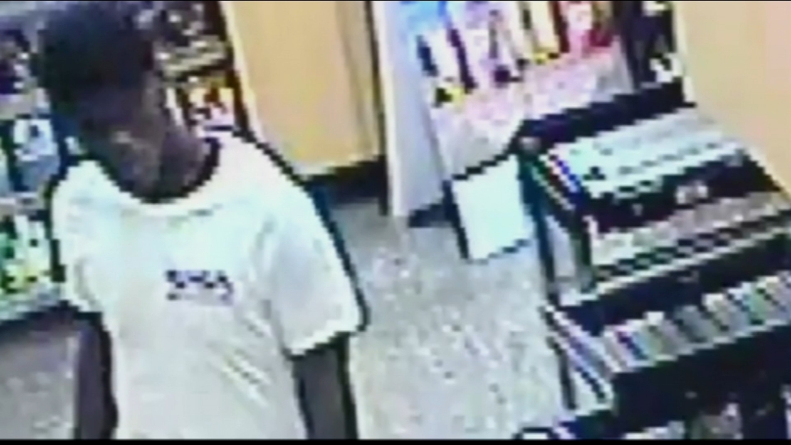 Police: Can you help identify this suspect wanted for robbing a woman ...
