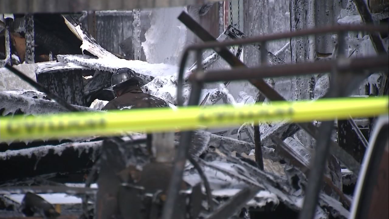 Warehouse fire impacts businesses in Oakland