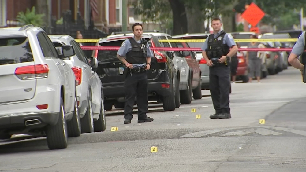 Girl, 8, shot at family gathering in Humboldt Park