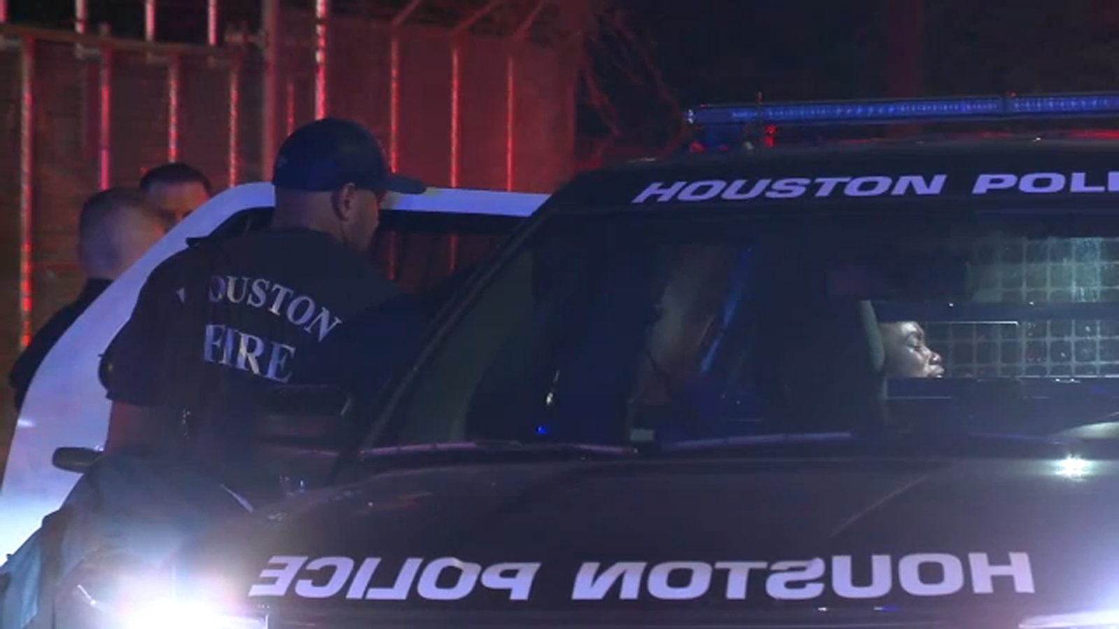 Naked woman bites officer during arrest near downtown Houston: HPD ...