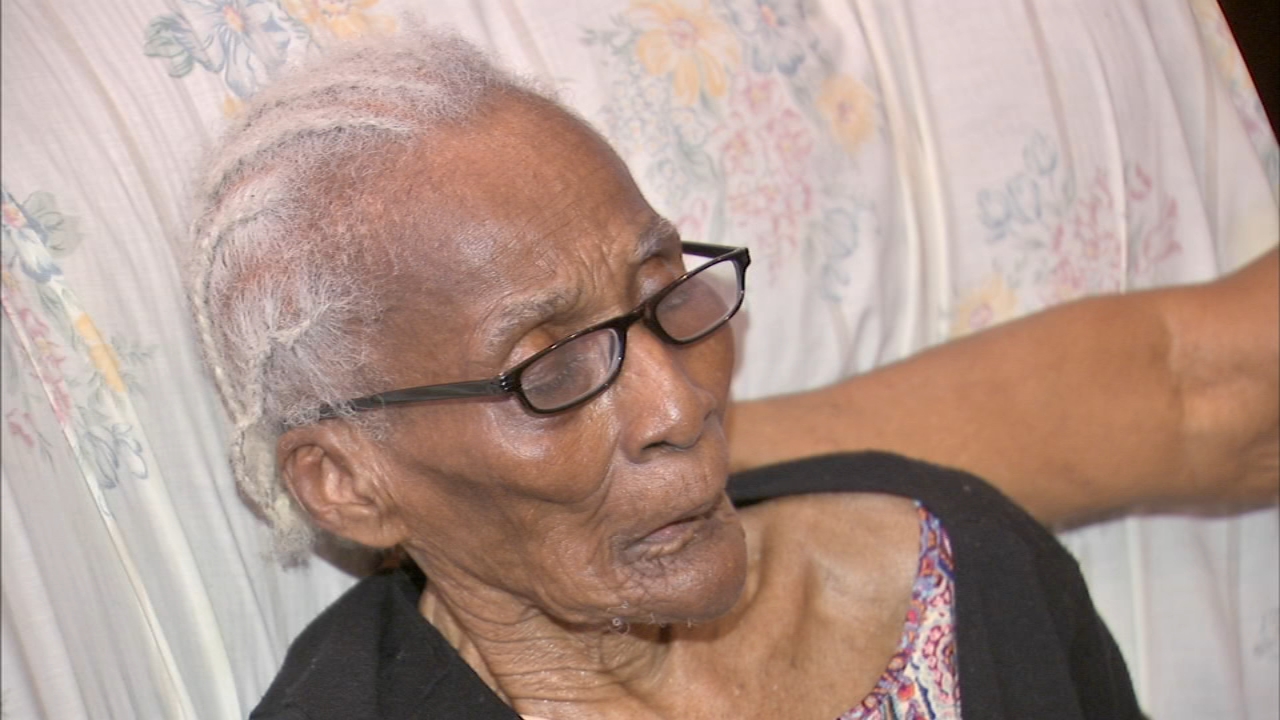 Englewood woman turns 108, family celebrates with block party
