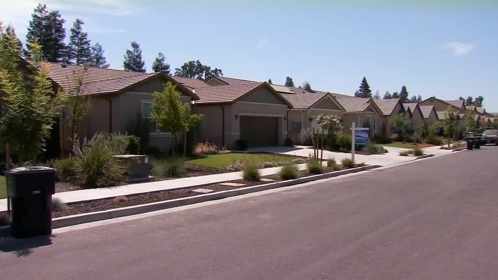 Local experts say now is the best time to buy, sell houses in Tulare