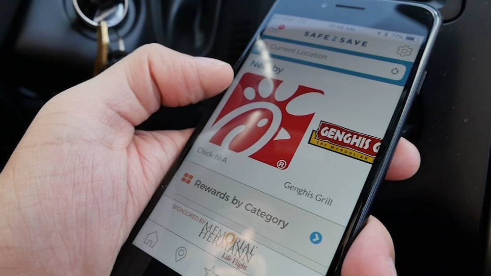 Safe drivers earn free food and more with app