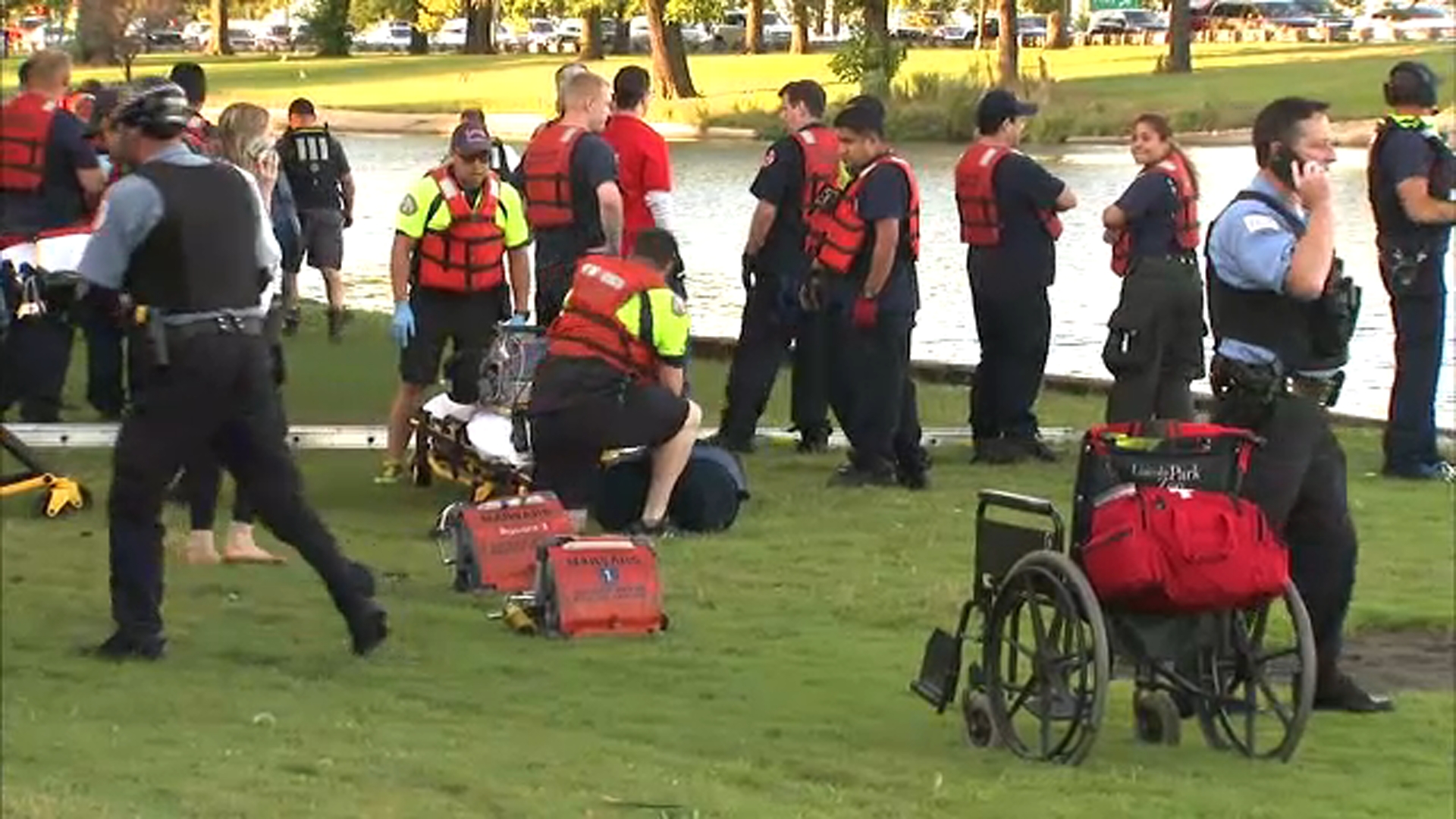 Man missing in Lincoln Park lagoon after trying to save dog, fire officials say