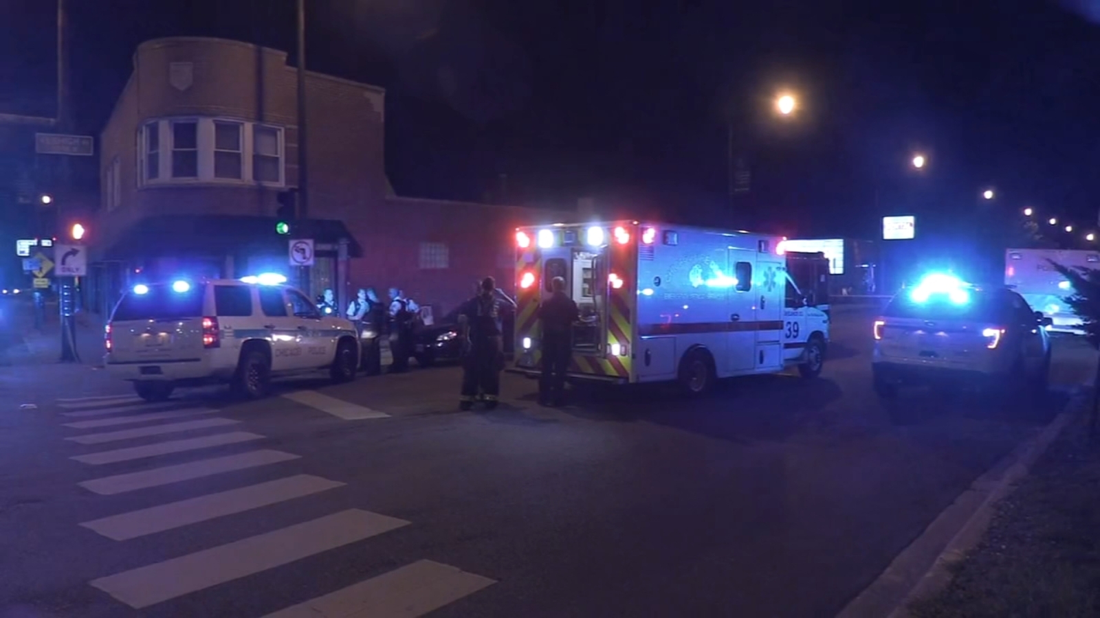 Man, 23, wounded in road rage incident on Northwest Side: police - ABC7 ...