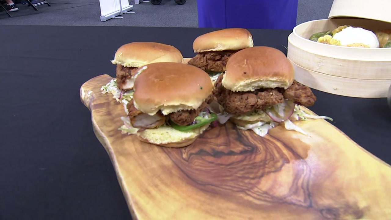 As pre-season tickets go on sale for the Warriors first season in the Chase Center, we took a behind-the-scenes taste test of some of the food options the new arena has to offer. Hint! This does not look like your typical stadium food!