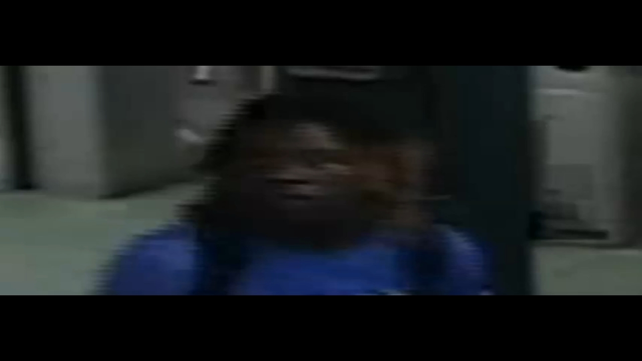 Police looking for suspect in Center City iPhone theft