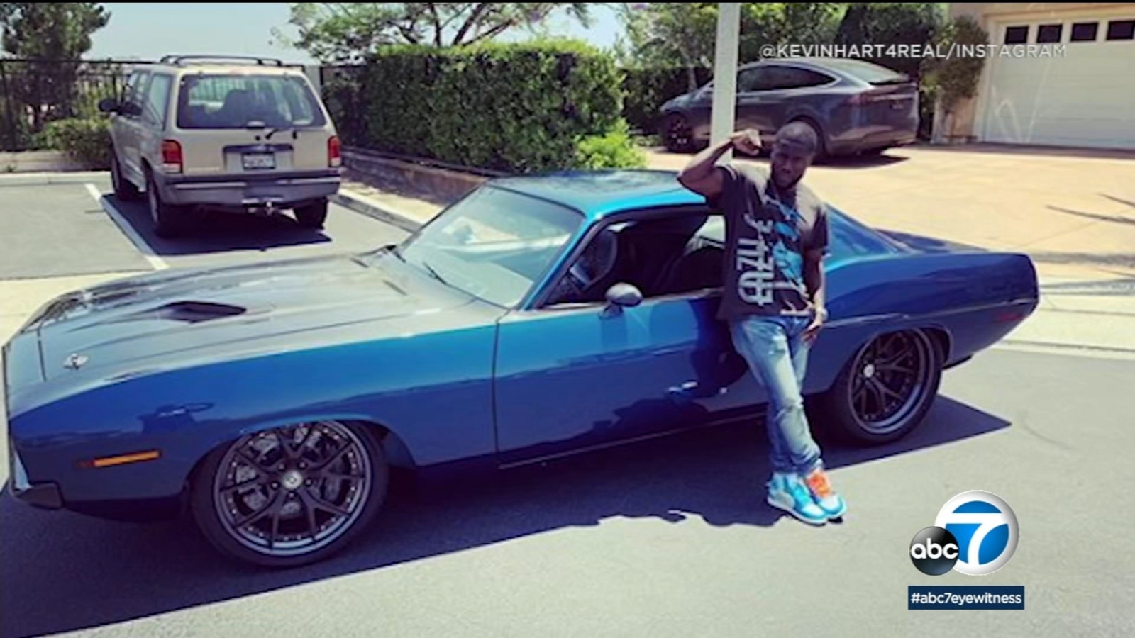 Kevin Hart Injured In Calabasas Car Crash Chp Says Abc7 Kevin Hart Injured In Calabasas Car Crash Chp Says Abc7