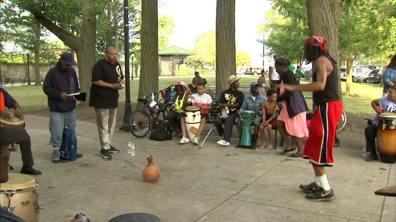 63rd Street Beach Drum Circle Has Been Creating Community Through Music For 40 Years Abc7 Chicago 63rd Street Beach Drum Circle Has Been Creating Community Through Music For 40 Years Abc7 Chicago