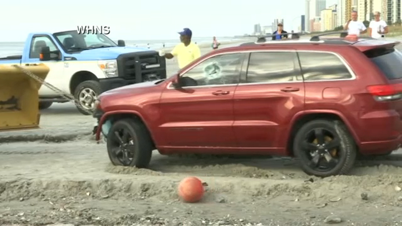 Hurricane Dorian Jeep Abandoned On Myrtle Beach Shore Among Choppy Waves From Hurricane Dorian Abc30 Fresno
