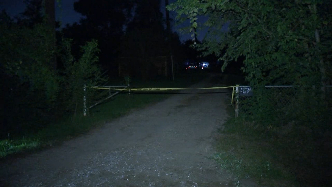 Man and woman found shot to death inside trailer in Channelview