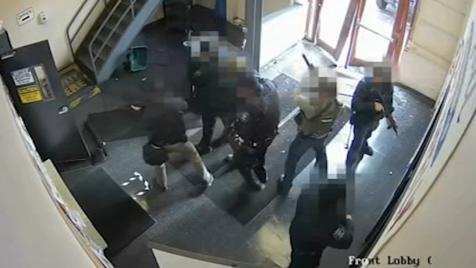 New federal report reviews Aurora police response to mass shooting