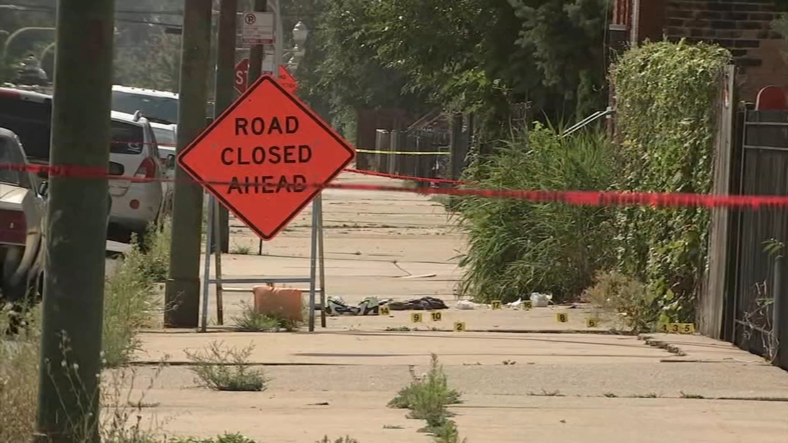 Boy, 15, critically wounded in South Chicago shooting on way to school