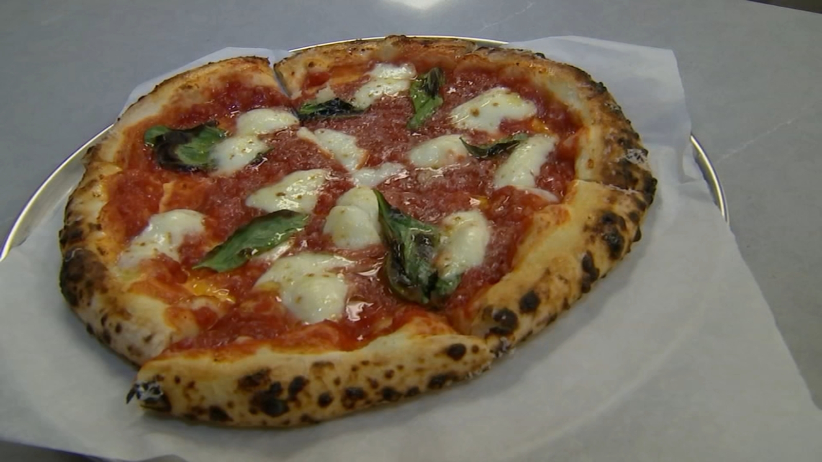 Chef Ashley Christensen's Poole'side Pies opens in Raleigh ABC11