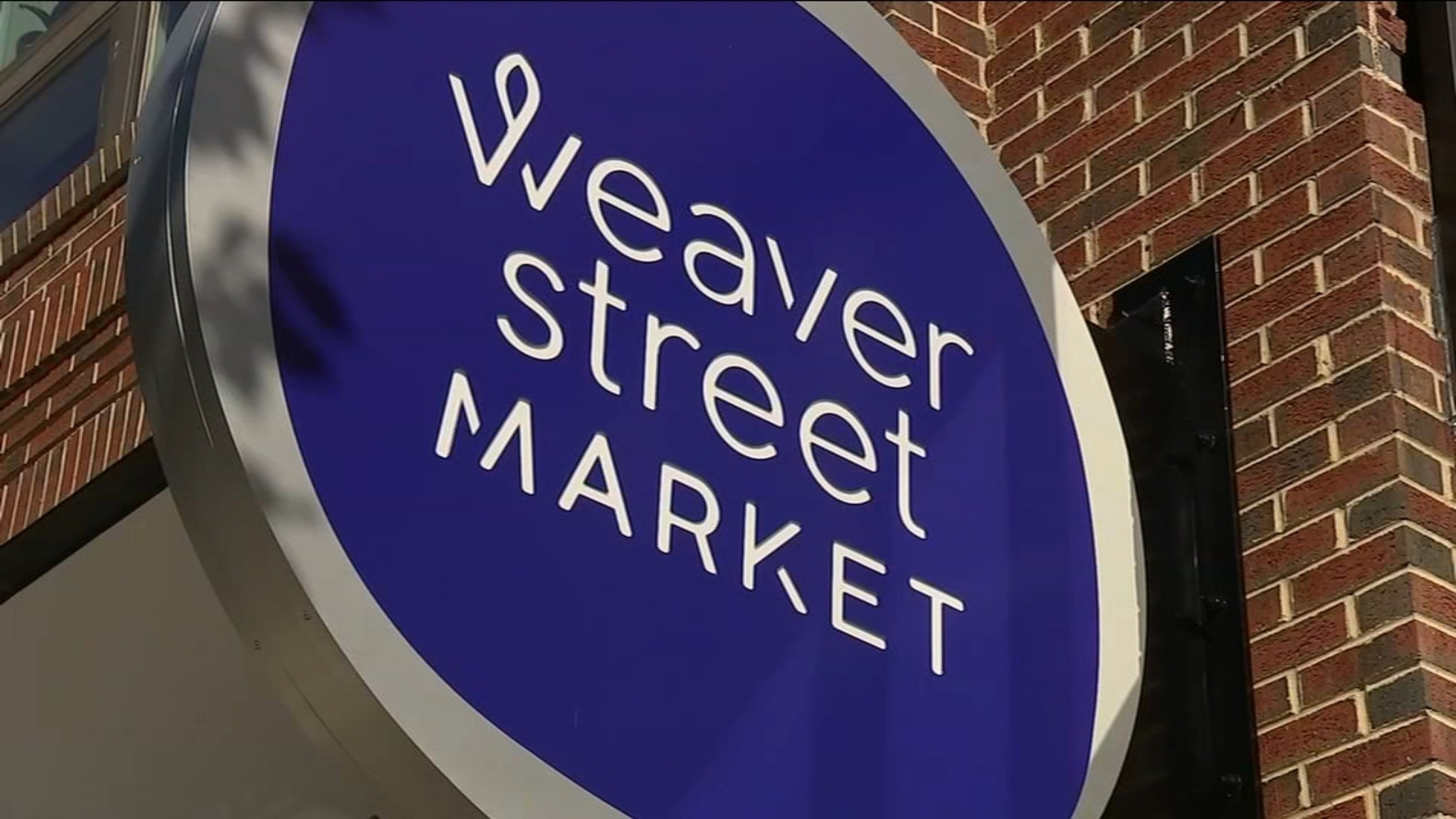 Downtown Raleigh's first grocery store, Weaver Street Market, opens