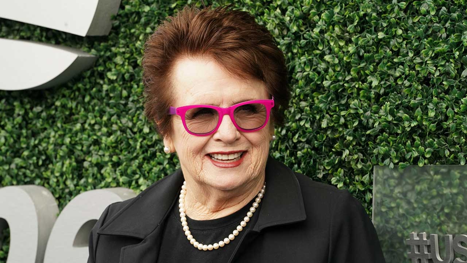 Tennis, LGBTQ icon Billie Jean King honored with library in Long Beach