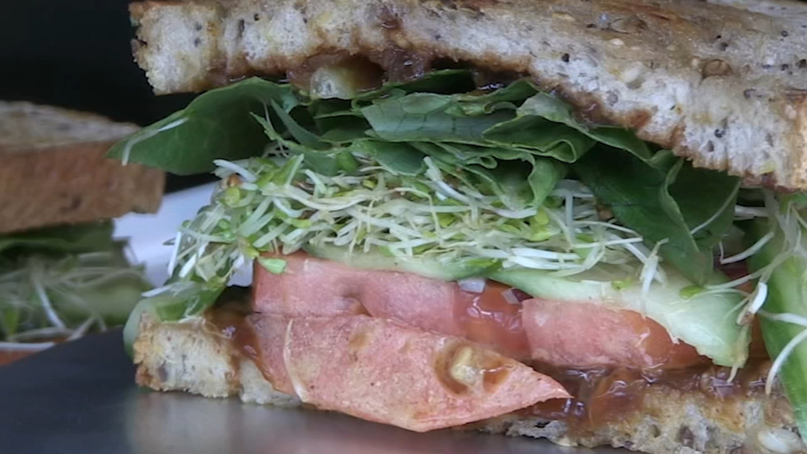 Lula Cafe in Logan Square adapts, improves menu after 20 years ABC7