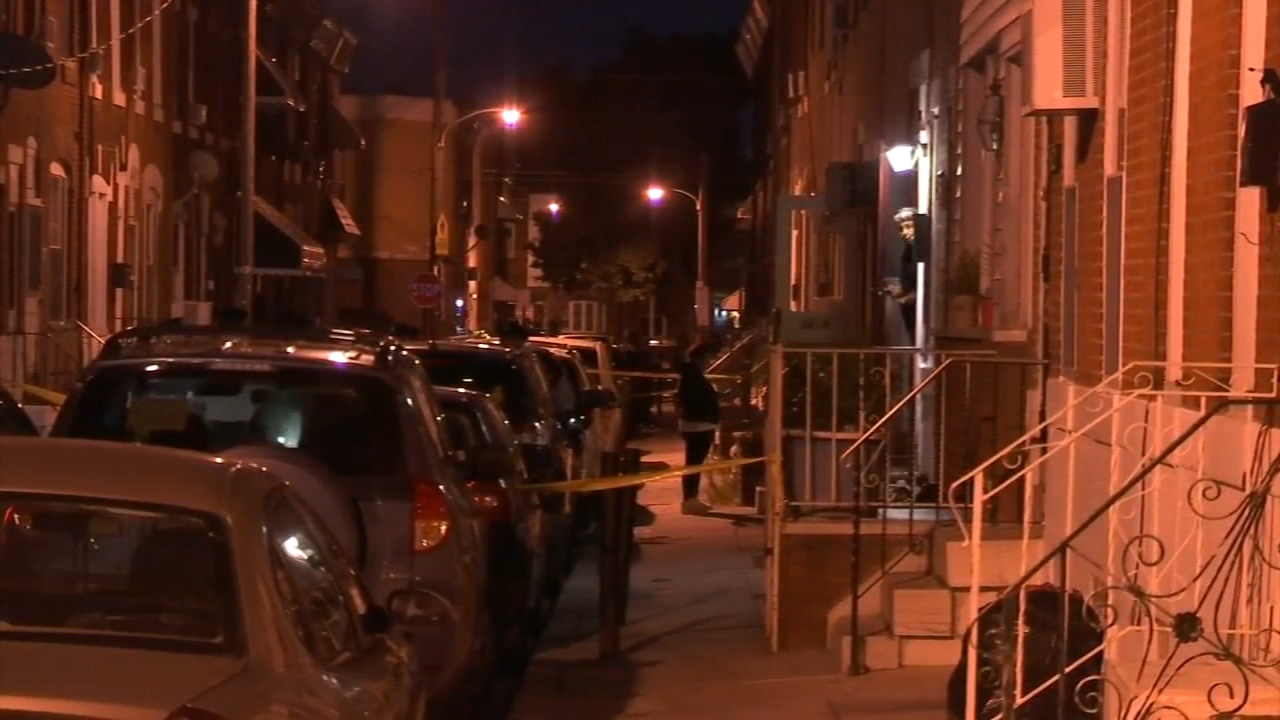 Police: South Philly homeowner fatally shoots intruder