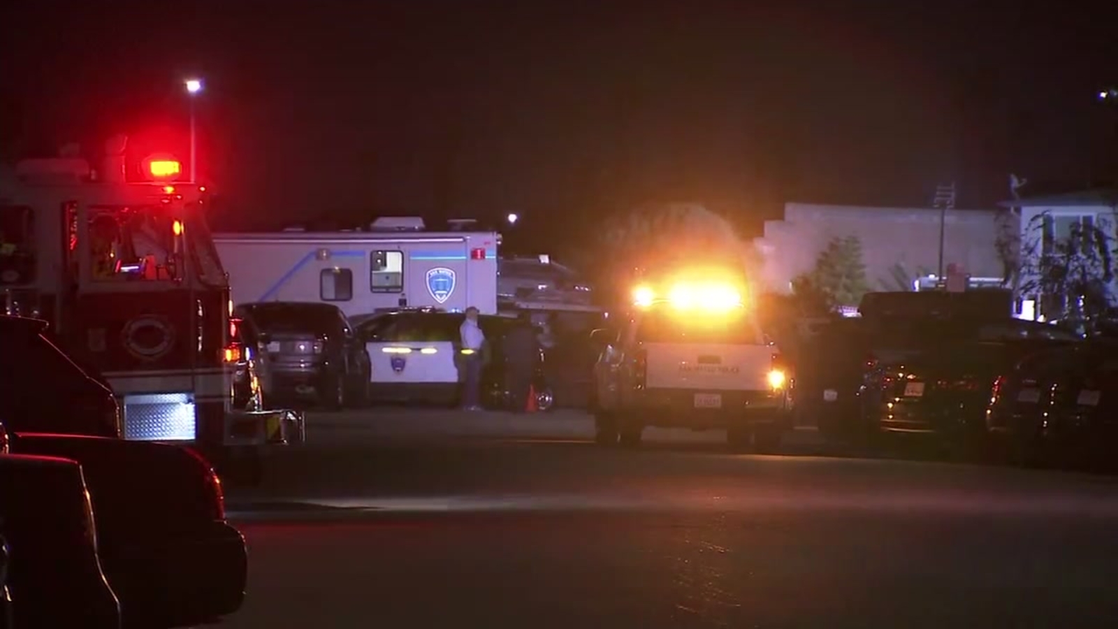 2 suspects hospitalized after chase leads to police shooting in San