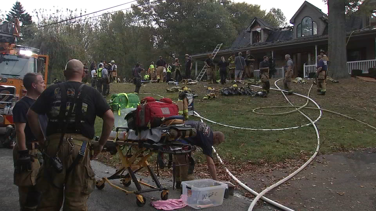 Volunteer hit by car as firefighters extinguish fire in Chester County