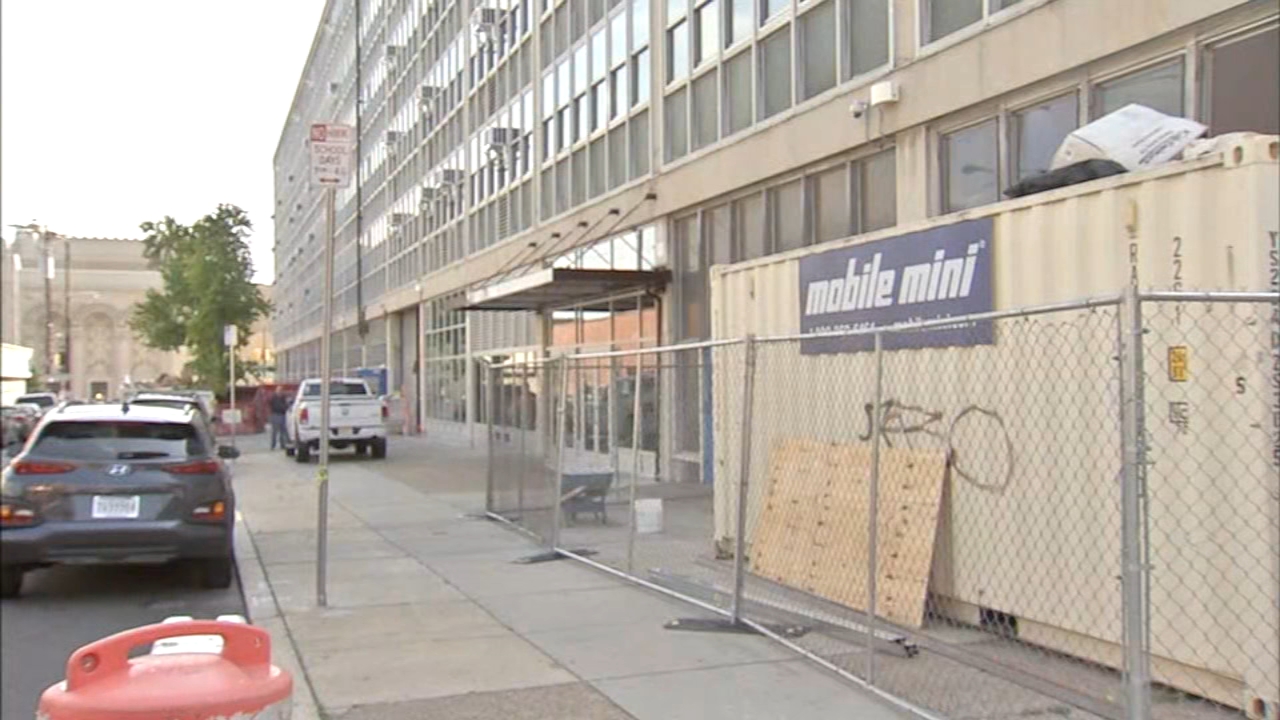 2 Philadelphia schools closed due to presence of asbestos
