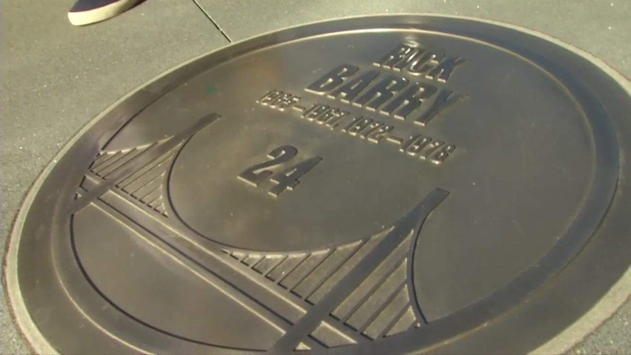 Rick Barry goes 1-on-1 with ABC7's Chris Alvarez after Warriors reveal legends medallions