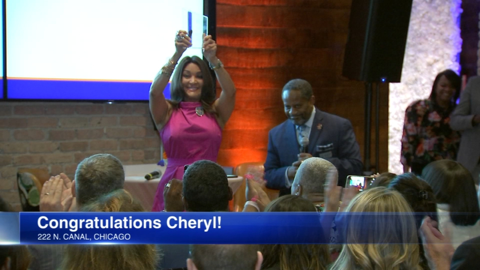 ABC7's Cheryl Burton honored at Ada S. McKinley Community Service