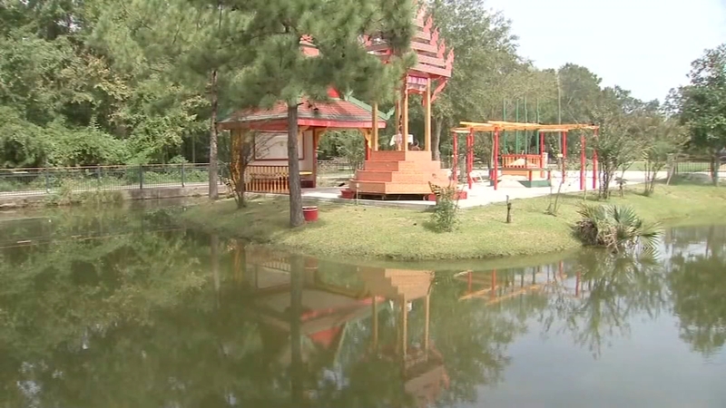 4 Year Old Dies After Fall Into Pond At Temple Worship Center