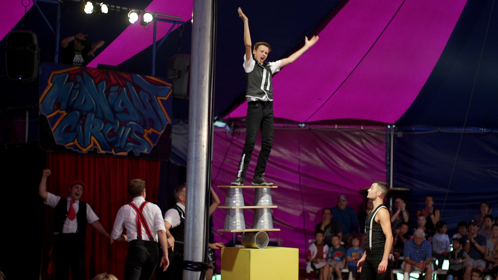 Family-Run Circus Raises Money for Chicago Parks
